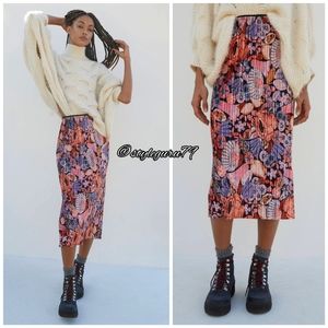 NWT, Anthropologie Tilda Pleated Velvet Midi Skirt